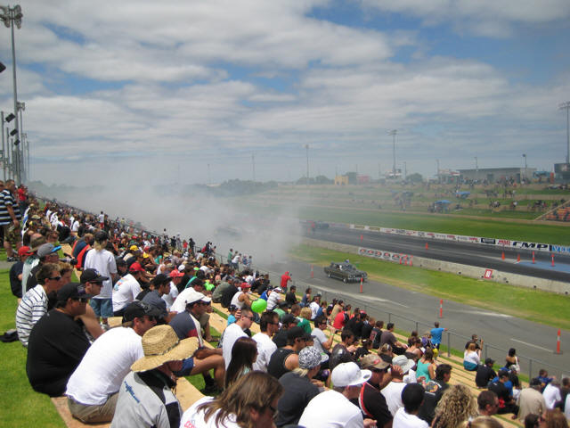 Motorvation drag racing.